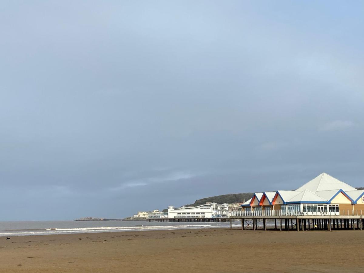 Westons Hideaway, 2 Bed, Free Parking, 6 Mins Walk To Beach, Esterno foto