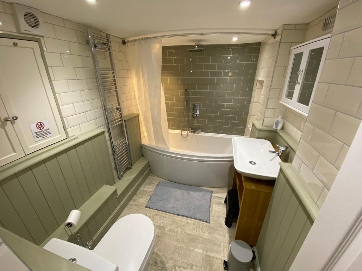 Westons Hideaway, 2 Bed, Free Parking, 6 Mins Walk To Beach, Esterno foto